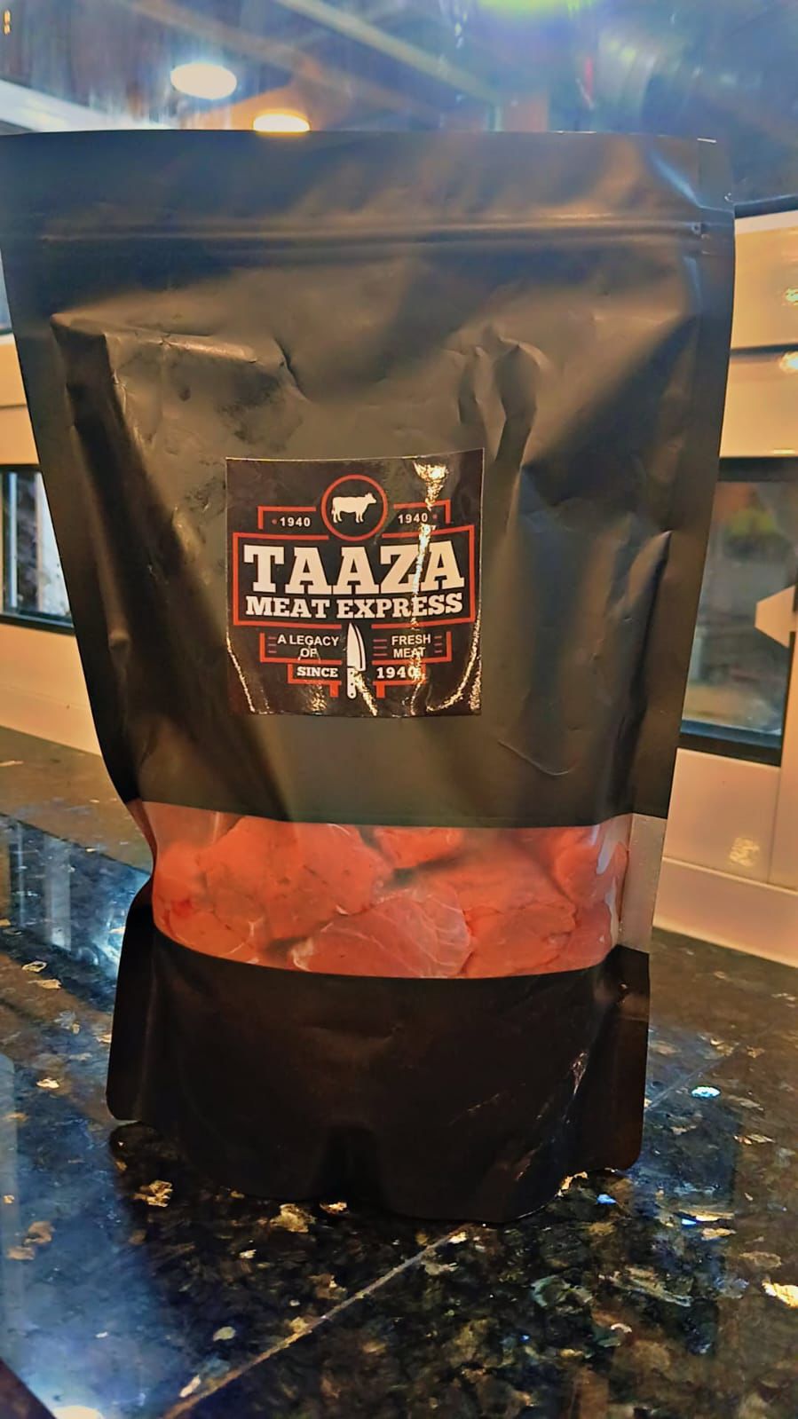 Fresh halal meat with free home delivery in Lahore. Order now from Taaza Meat Express beef, mutton & more!